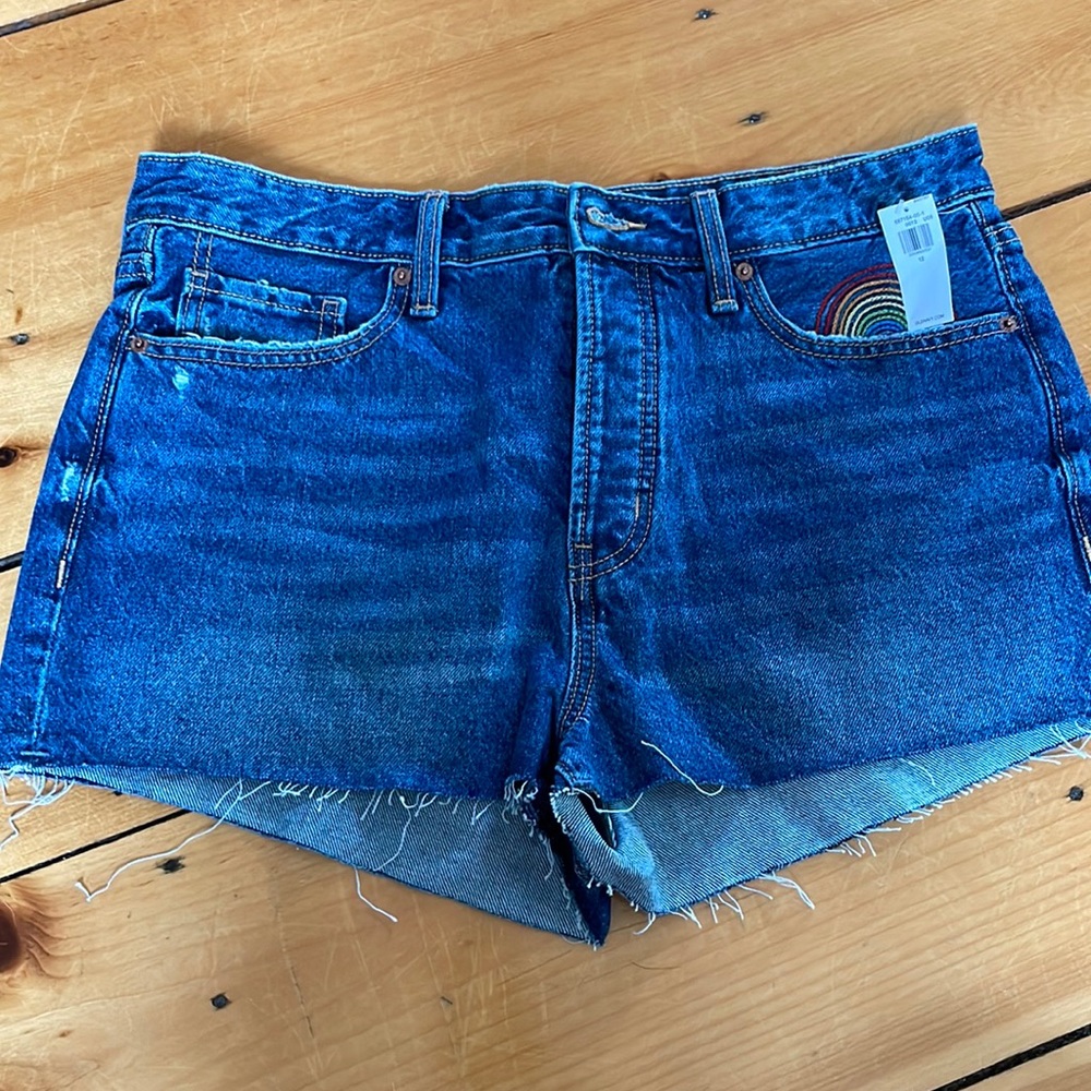 Embroidered jean shorts